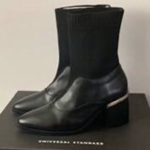 Universal Standard Porto Ankle Boots size 10 BNIB